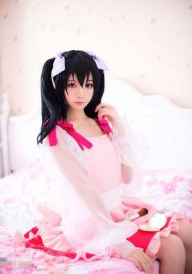 《两个女人》韩国电影简介_720韩国电影在线观看