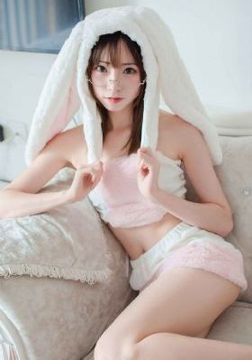小蜜被老头调教全部章节_720日韩免费观看