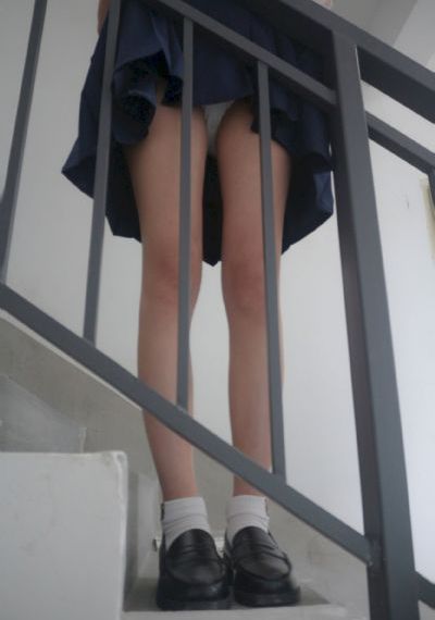 年轻的嫂子难以忍受的味道_高清蓝光在线观
