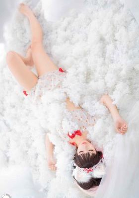 电车魔女3_超清在线播放