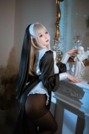 天降女子从二楼掉下来了_720全集在线观看