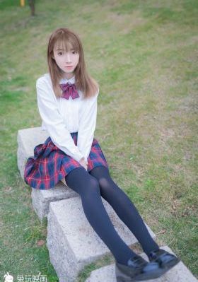 不扣钮扣的女子孩_1080BD在线观看